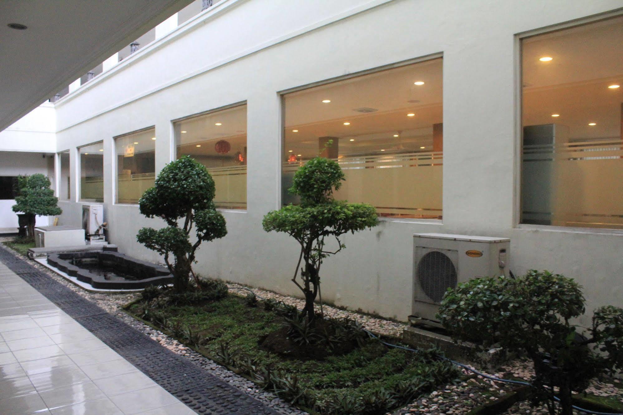 Hotel Sinar 3 Sedati Dış mekan fotoğraf