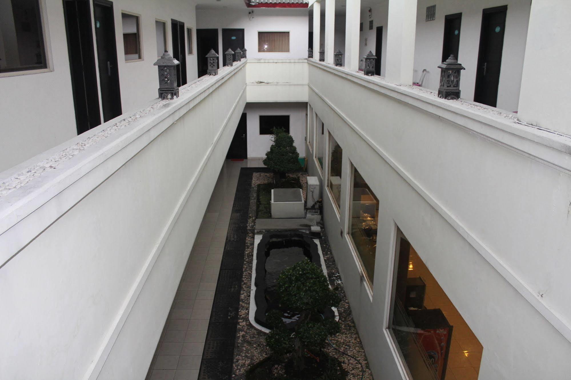 Hotel Sinar 3 Sedati Dış mekan fotoğraf