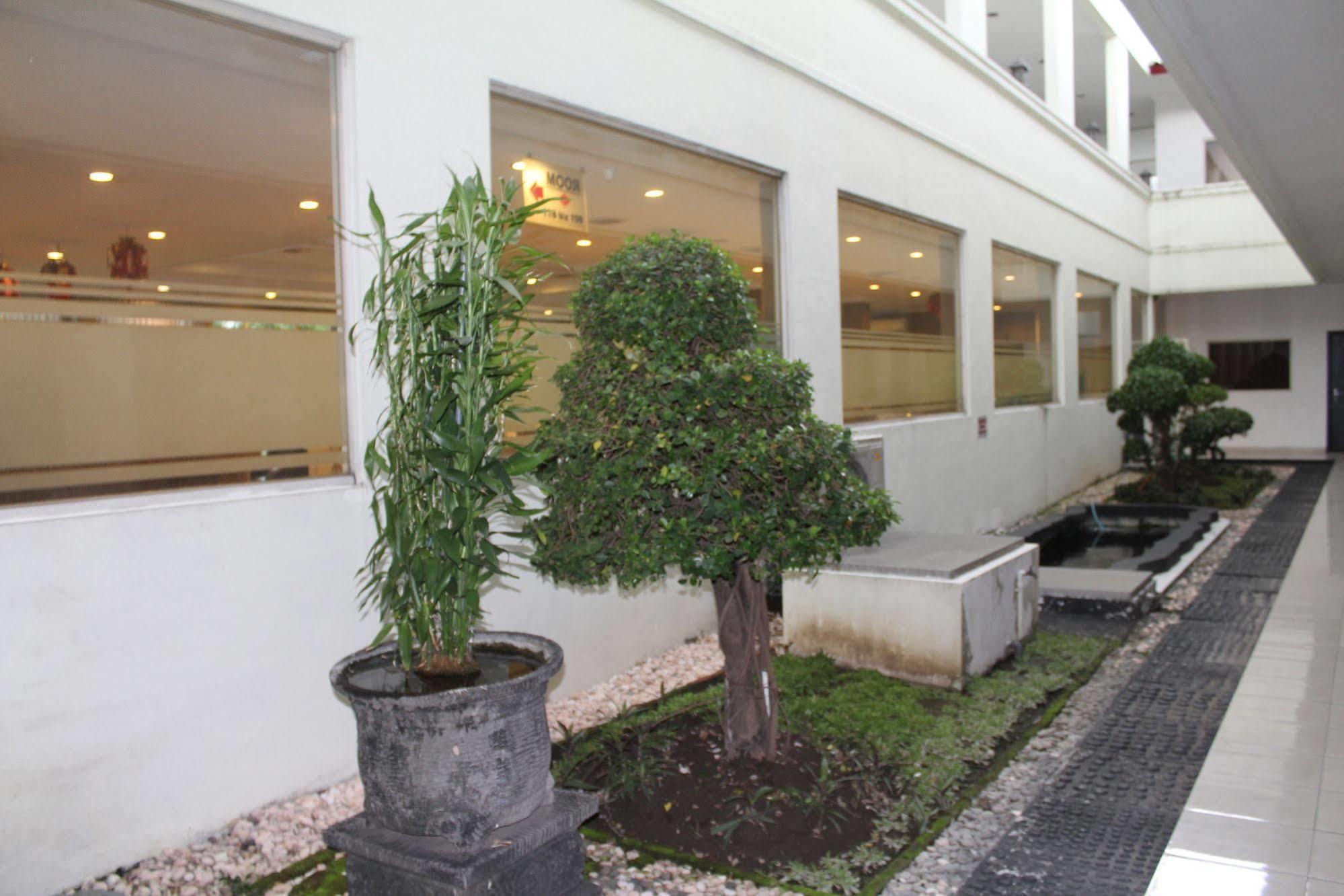 Hotel Sinar 3 Sedati Dış mekan fotoğraf
